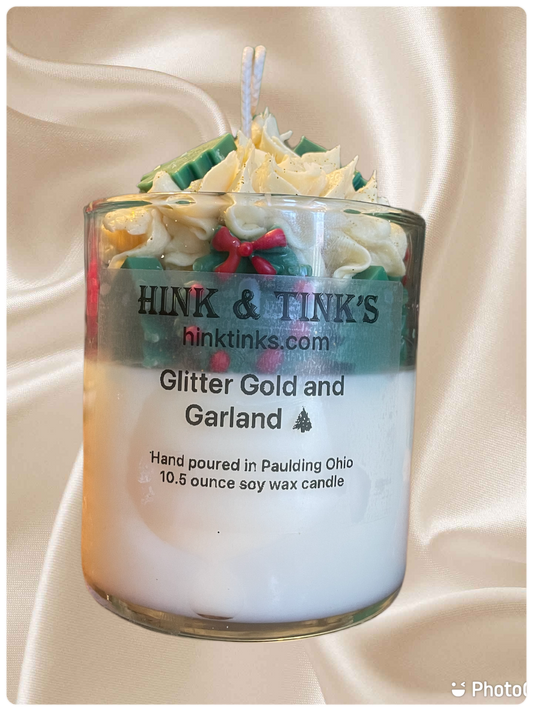 10.5 ounce Glitter Gold and Garland soy wax candle